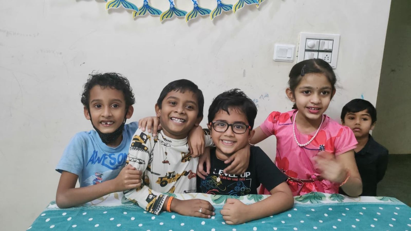 Sanvika with her friends